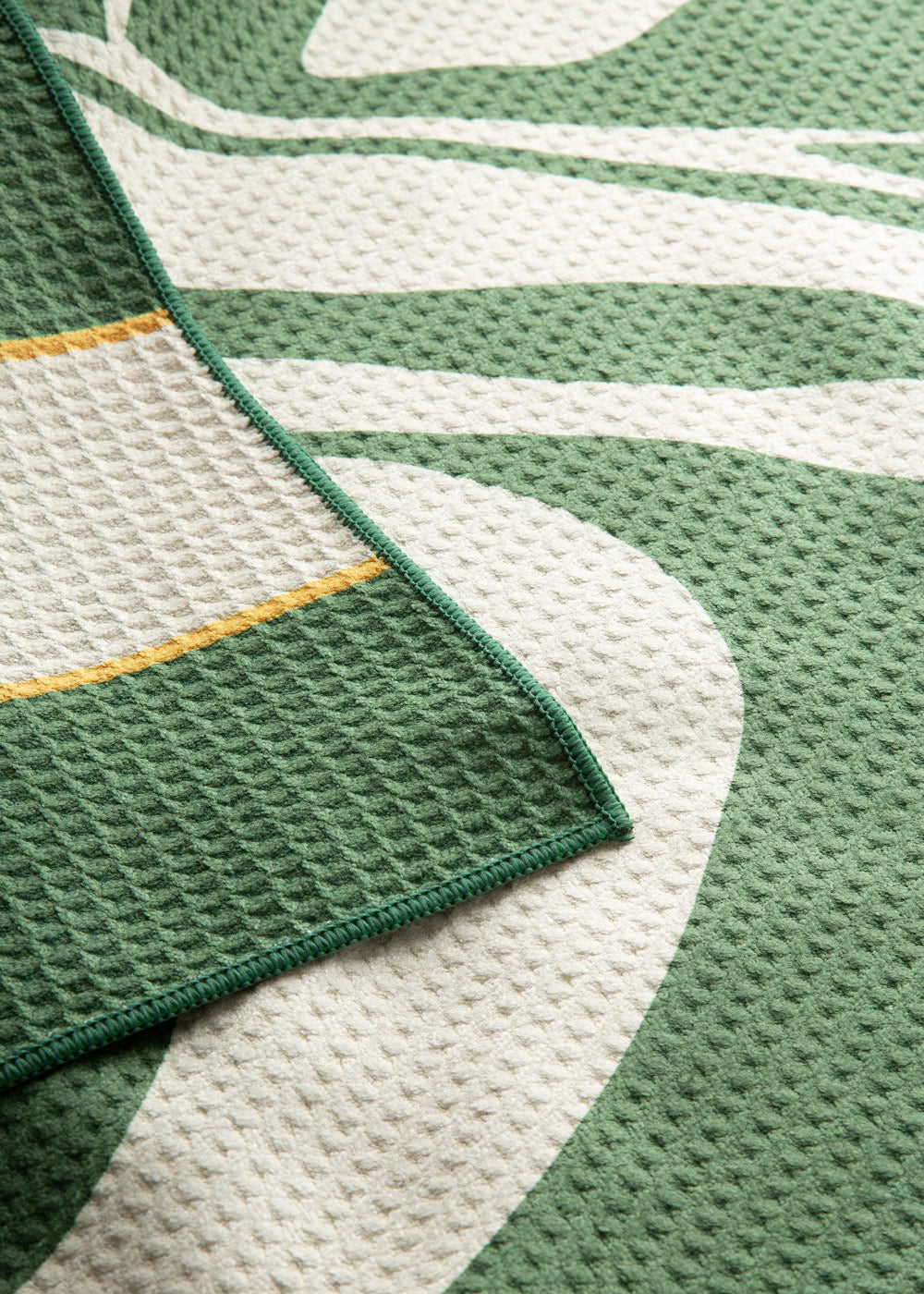 TELO MARE + BEAUTY CASE NAIROBI